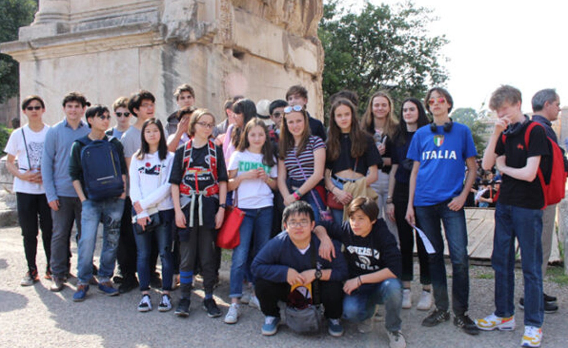 Last week 25 GCSE Religious Studies pupils and four staff from Downside School travelled to Rome, the centre of the Catholic Church, to visit sites of classical antiquity and soak up the atmosphere from Ancient Rome to the modern day.