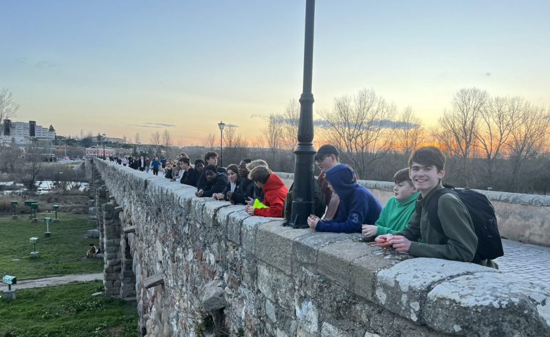 In February half term 2023 a group of Downside School Fourth, Fifth and Sixth Form students, accompanied by Mrs Iglesias and Dr Tapia, travelled to Salamanca, Spain on a language and cultural trip.