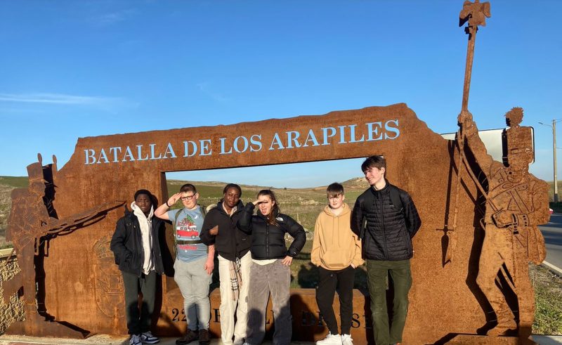 In February half term 2023 a group of Downside School Fourth, Fifth and Sixth Form students, accompanied by Mrs Iglesias and Dr Tapia, travelled to Salamanca, Spain on a language and cultural trip.