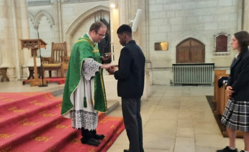 On Sunday 18th June 2023, five Downside School pupils - Oliver, Ryan, Johnny, Ottilie, Akaniro - received Holy Communion for the first time during Mass in the Abbey Church.