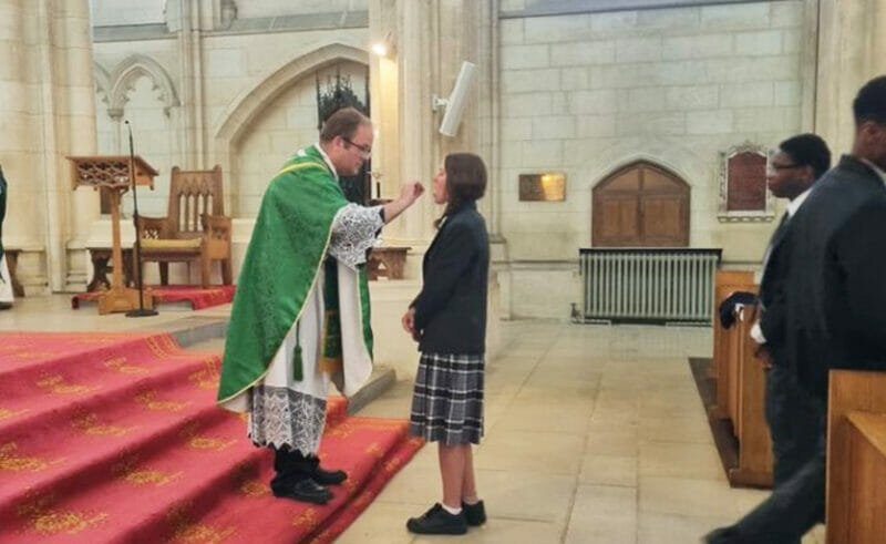 On Sunday 18th June 2023, five Downside School pupils - Oliver, Ryan, Johnny, Ottilie, Akaniro - received Holy Communion for the first time during Mass in the Abbey Church.