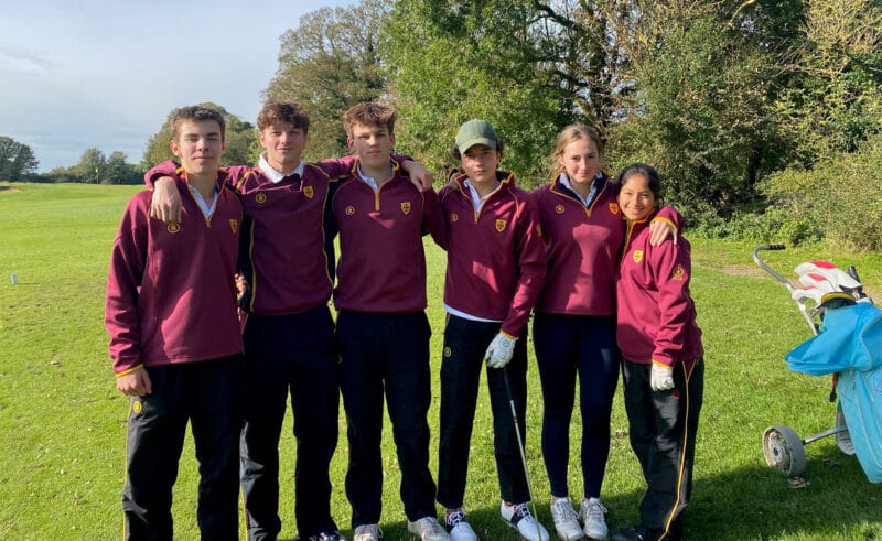 The autumnal weather at Farrington Park on Tuesday 17th October, was the perfect backdrop for the annual OGGS against the School fixture.