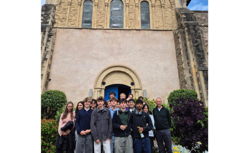 On Tuesday 10th and Wednesday 11th June at Downside School the Lower Sixth Form participated in their annual retreat. As is tradition, the form was split into two groups across the two days, each following the same programme.